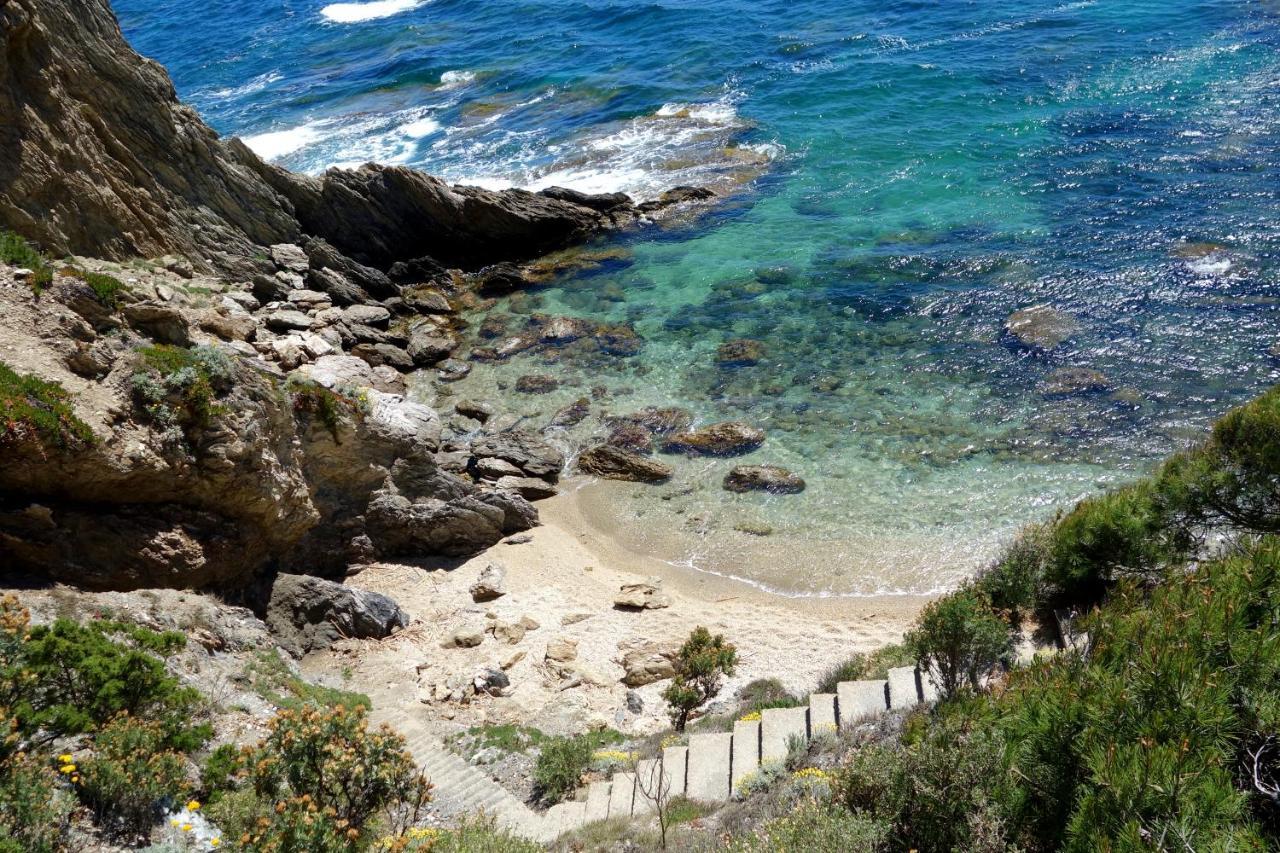 Apartment Hyeres-plage Studio Cabine-l'ayguade By Hc *